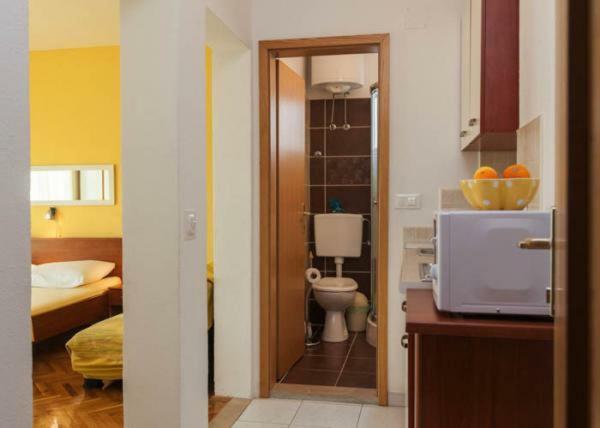 Apartmani Niko Podgora Kültér fotó